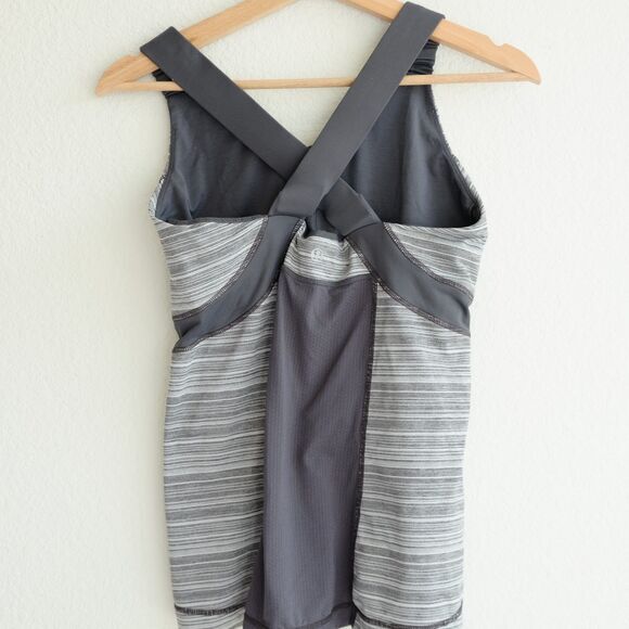 Lululemon Push Your Limits Tank Grey Sz 4 *check Measurements* - Picture 4 of 10